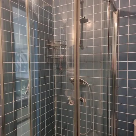 Blue Summer - уют, близо до морето アパート