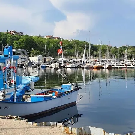 Blue Summer - уют, близо до морето * ブルガス